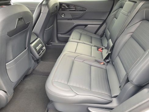 New 2026 Lincoln Nautilus Reserve w/ Jet Appearance Package image 7