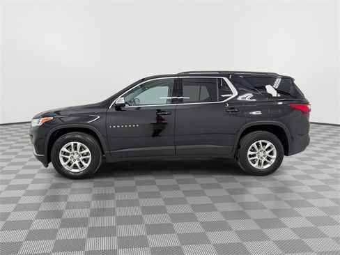 Used 2020 Chevrolet Traverse LT image 7