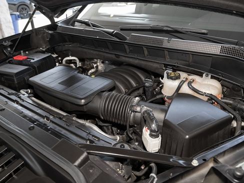 Used 2023 Chevrolet Silverado 1500 LT RWD image 15