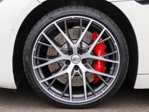 Used 2024 Maserati GranTurismo Trofeo AWD/4WD image 77