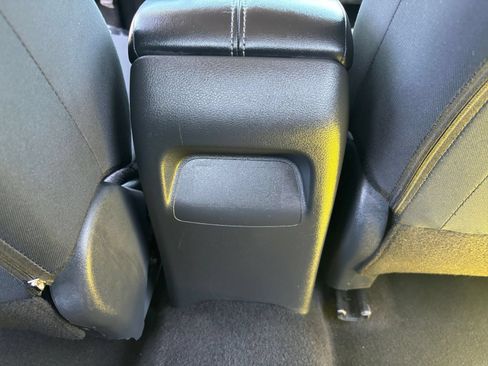 Used 2025 Nissan Sentra S FWD image 23
