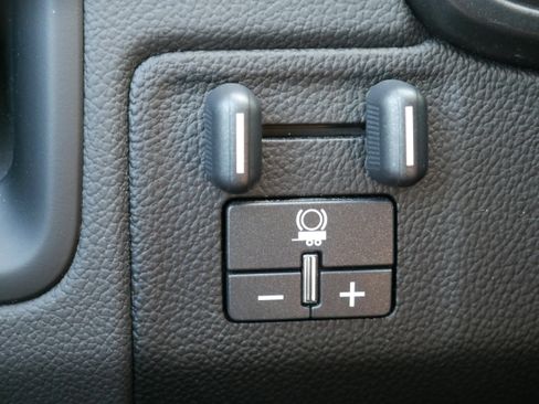 Certified 2021 Chevrolet Colorado ZR2 w/ Colorado ZR2 Bison Edition image 26