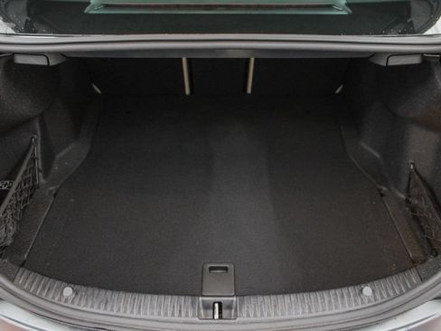 Used 2019 Mercedes-Benz C 300 Sedan image 30