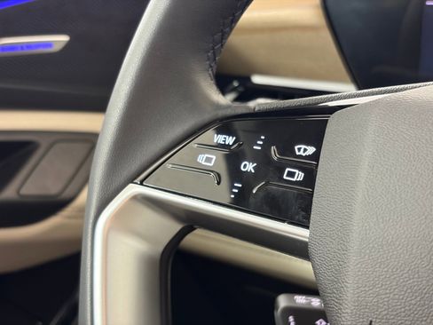 Certified 2025 Audi Q6 e-tron Premium Plus w/ Premium Plus image 16