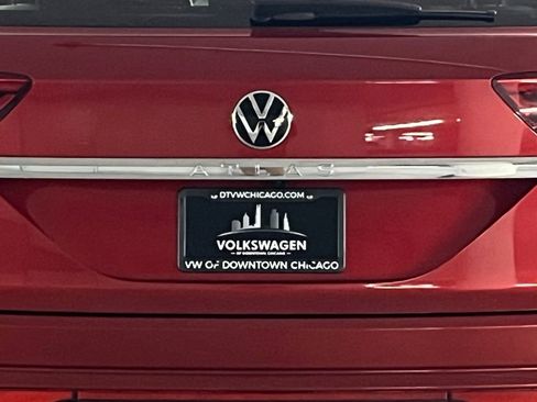 Used 2023 Volkswagen Atlas Cross Sport SE w/ Panoramic Sunroof Package image 35