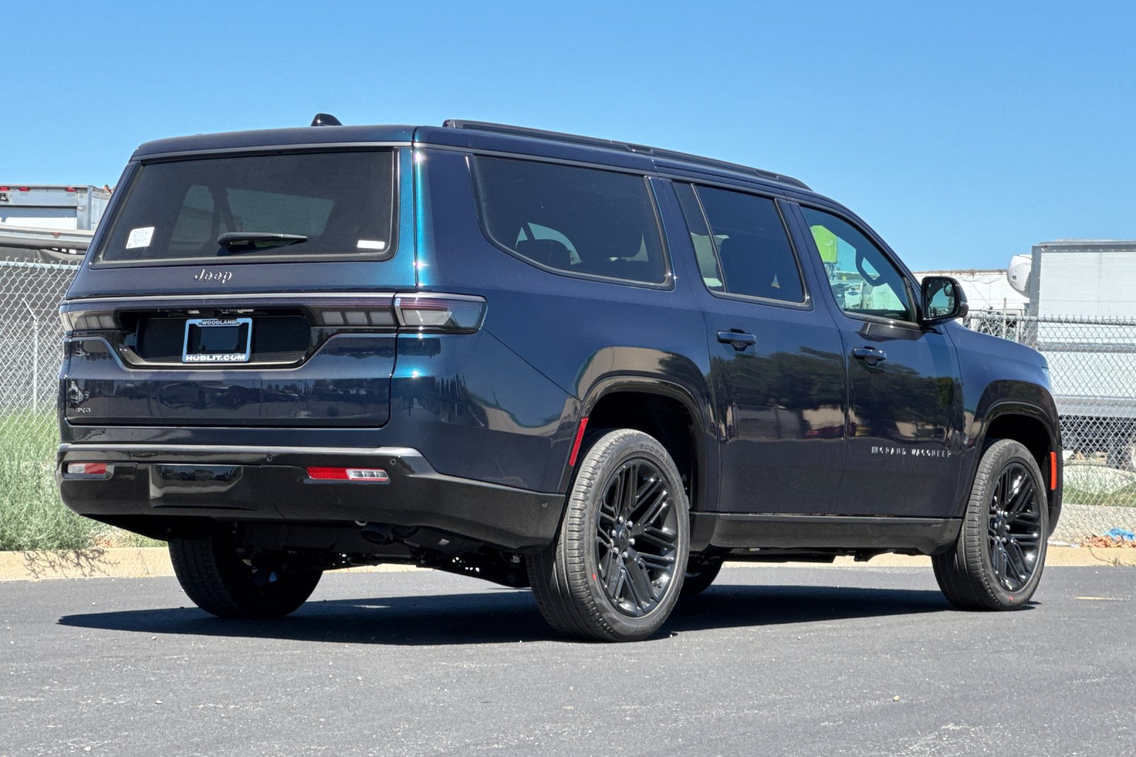 New 2026 Jeep Grand Wagoneer L Limited AWD/4WD image 3