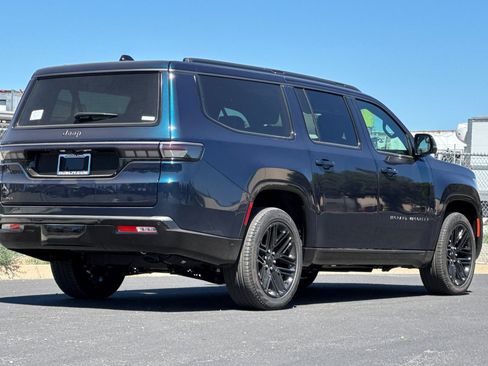 New 2026 Jeep Grand Wagoneer L Limited AWD/4WD image 3