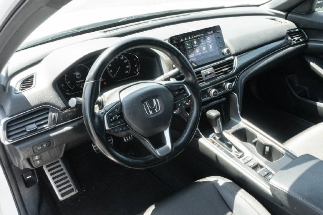 Certified 2022 Honda Accord Sport image 4