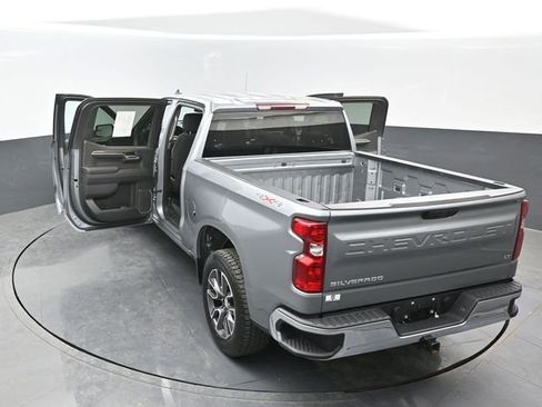 Used 2024 Chevrolet Silverado 1500 LT AWD/4WD image 21