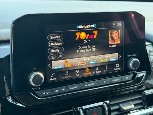 Used 2025 Nissan Pathfinder SV image 42