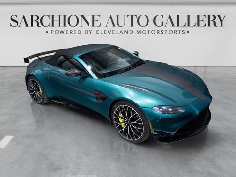 Used 2023 Aston Martin V8 Vantage Roadster RWD image 10