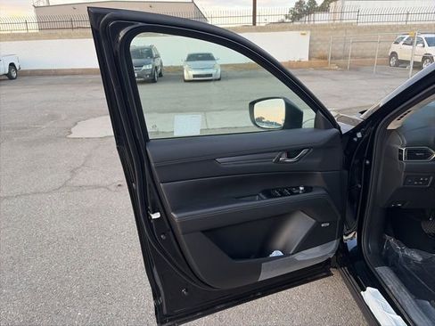 New 2025 MAZDA CX-5 AWD 2.5 S w/ Premium Plus Pkg image 22