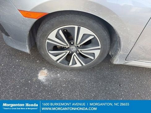 Used 2018 Honda Civic EX-T image 7