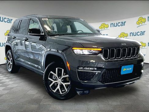 New 2025 Jeep Grand Cherokee Limited w/ Trailer Tow Package image 1