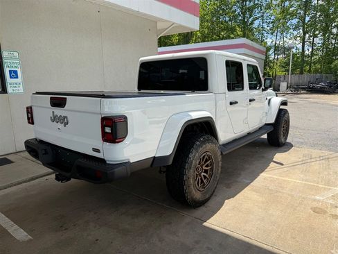 Used 2020 Jeep Gladiator Overland w/ Popular Equipment Package AWD/4WD image 3