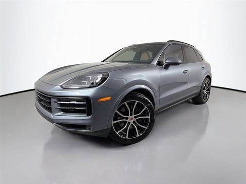Used 2026 Porsche Cayenne Coupe AWD/4WD image 1