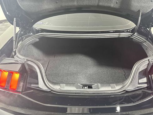 Used 2025 Ford Mustang GT Premium image 22