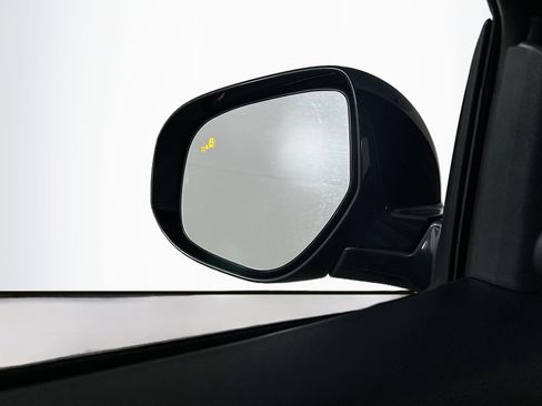 Used 2025 Mitsubishi Outlander Sport SE image 16