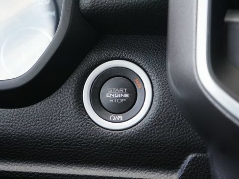 Used 2023 RAM 1500 Big Horn AWD/4WD image 24