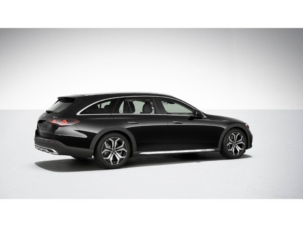 Used 2024 Mercedes-Benz E 450 4MATIC All-Terrain Wagon image 19