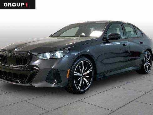 Certified 2024 BMW 530i xDrive w/ M Sport Package image 1