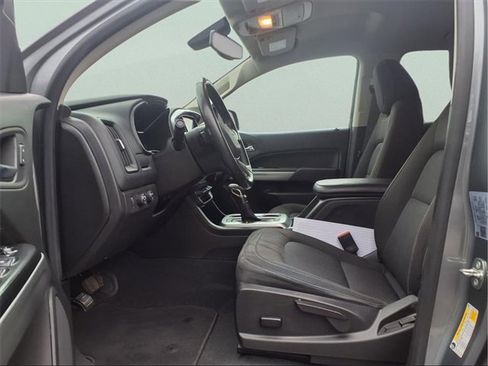 Used 2022 Chevrolet Colorado LT w/ LT Convenience Package image 20