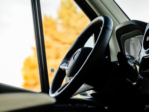 Used 2025 Mercedes-Benz Sprinter 3500 image 45