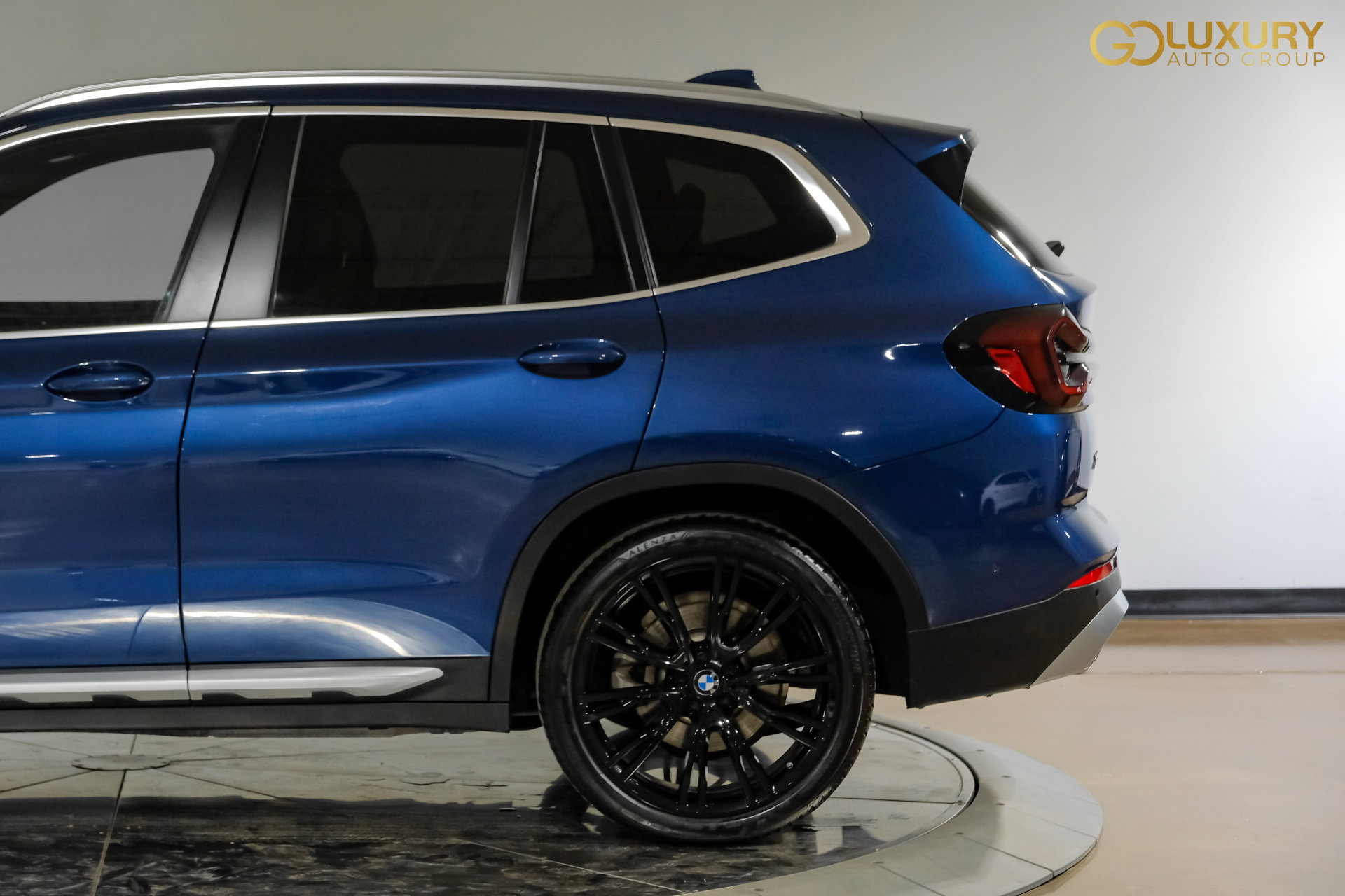 Used 2024 BMW X3 sDrive30i w/ Premium Package RWD image 15