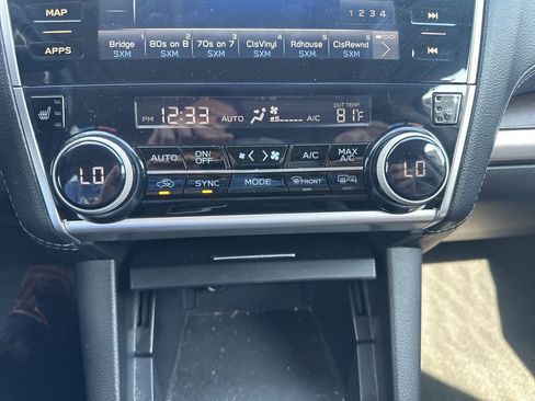 Used 2018 Subaru Outback 3.6R Touring image 23