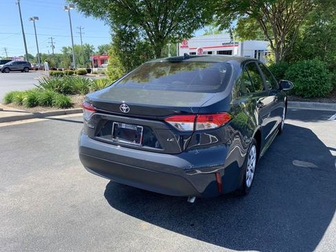Certified 2025 Toyota Corolla LE FWD image 8