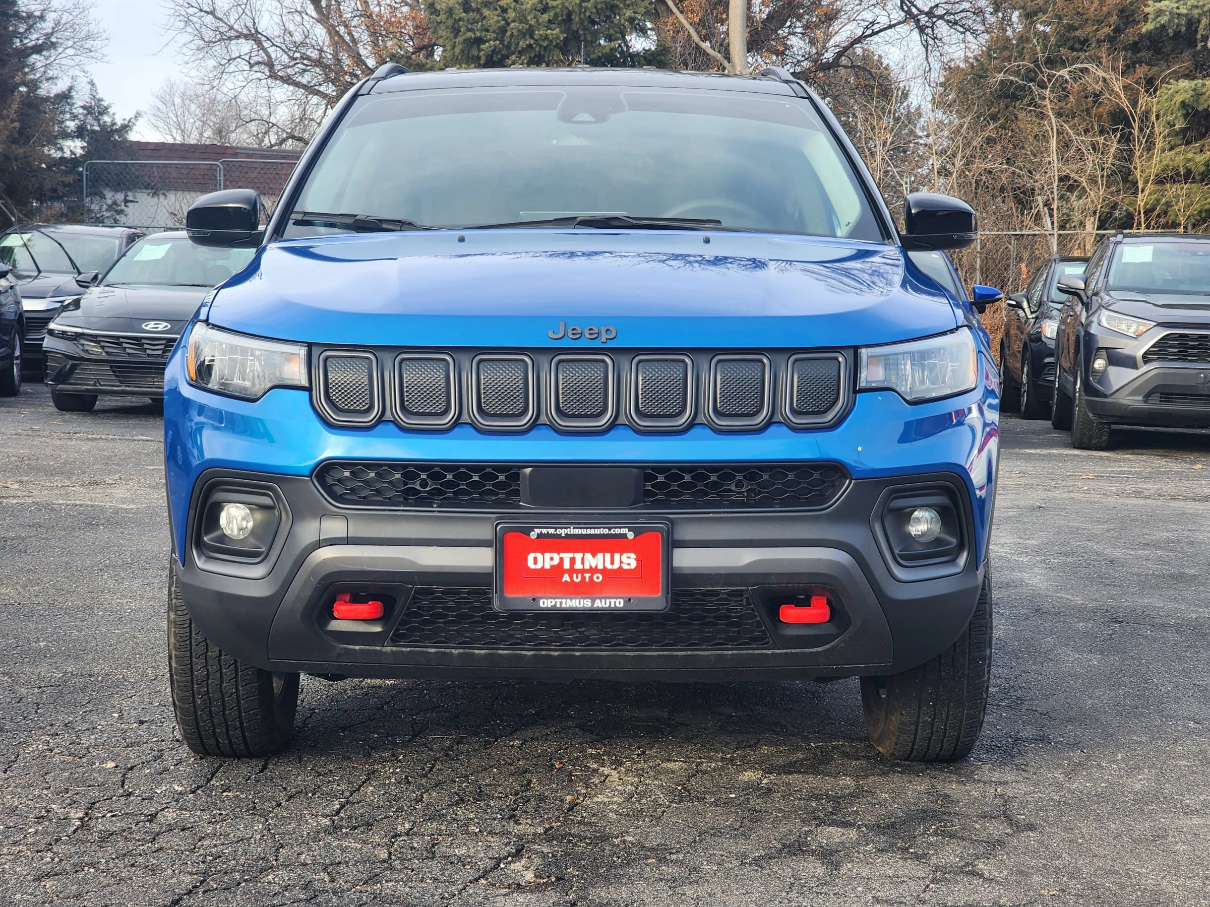 Used 2022 Jeep Compass Trailhawk w/ Trailer Tow Group AWD/4WD image 2