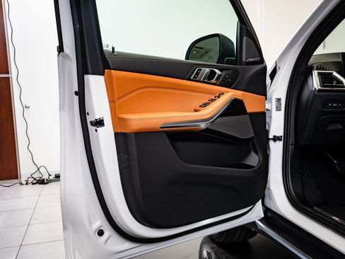 New 2026 BMW X5 xDrive40i w/ Climate Comfort Package image 25