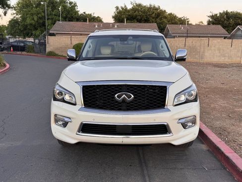 Used 2015 INFINITI QX80 2WD w/ Deluxe Technology Package image 5