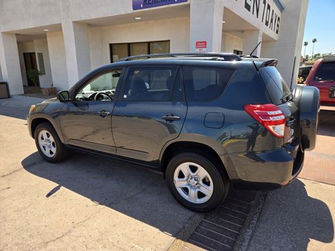 Used 2011 Toyota RAV4 2WD w/ Base L4 Extra Value Pkg image 3