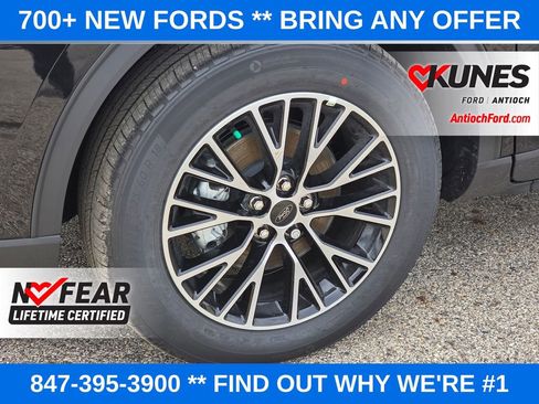 New 2026 Ford Escape SE FWD image 15