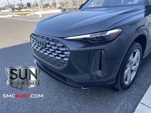 Certified 2025 Audi Q5 Premium Plus w/ Premium Plus image 32