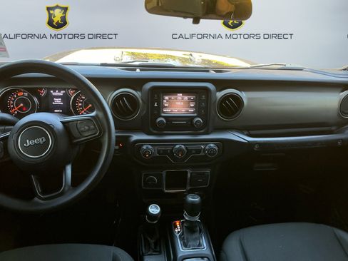 Used 2021 Jeep Wrangler Unlimited Sport AWD/4WD image 13