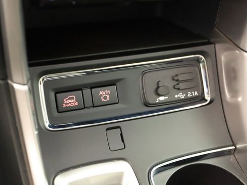 Used 2019 Subaru Ascent Premium AWD/4WD image 29