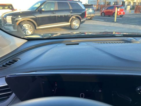 Used 2025 Buick Encore GX Preferred image 39