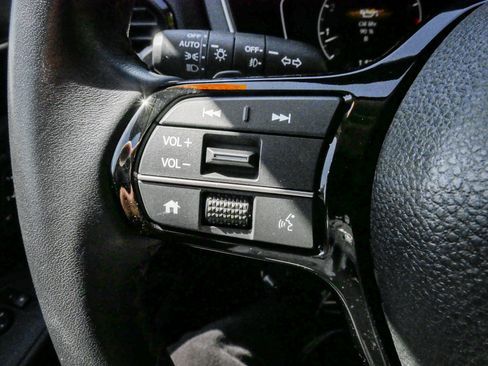 Certified 2025 Honda Pilot EX-L image 19