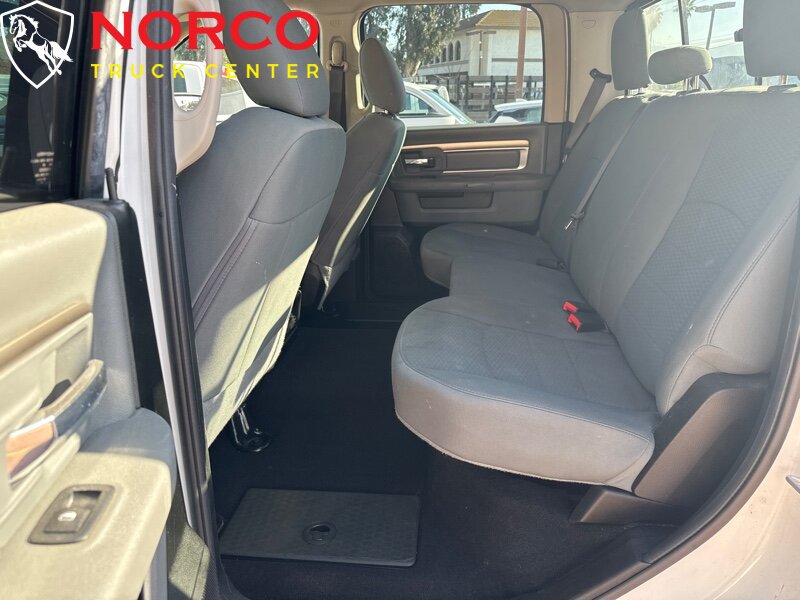 Used 2019 RAM 1500 Classic SLT RWD image 16