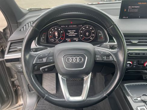 Used 2017 Audi Q7 3.0T Premium Plus w/ Premium Plus Package image 14