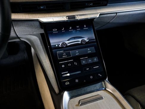 Used 2022 Lucid Air Dream Edition AWD/4WD image 25