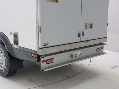 Used 2023 Ford E-350 and Econoline 350 Super Duty w/ Power Windows & Locks Group RWD image 9