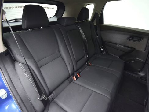 Used 2023 Nissan Rogue S FWD image 20