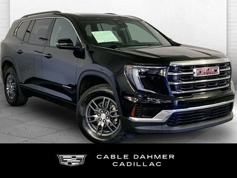 Used 2025 GMC Acadia Elevation AWD/4WD image 1