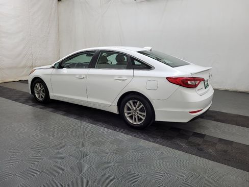 Used 2017 Hyundai Sonata SE FWD image 3