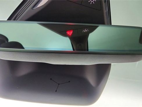 Used 2022 Lucid Air Grand Touring image 54