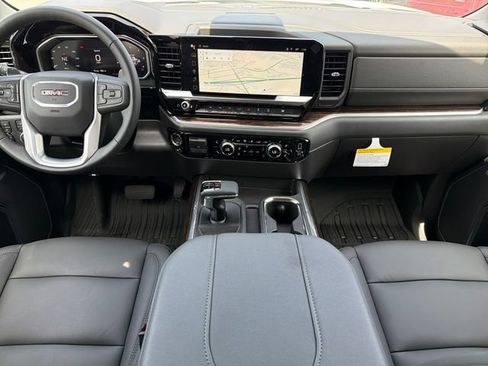 New 2026 GMC Sierra 1500 Elevation w/ Elevation Premium Package AWD/4WD image 9