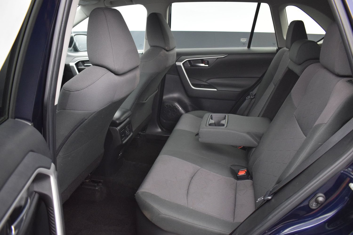 Used 2024 Toyota RAV4 XLE AWD/4WD image 12